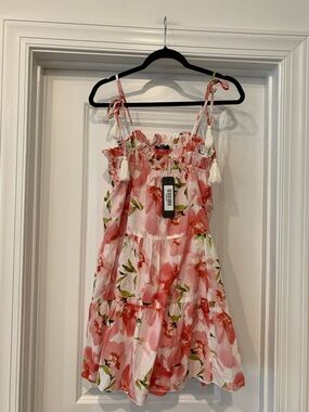 Vici babydoll Floral Sundress with Tassel Ties mini M NWT